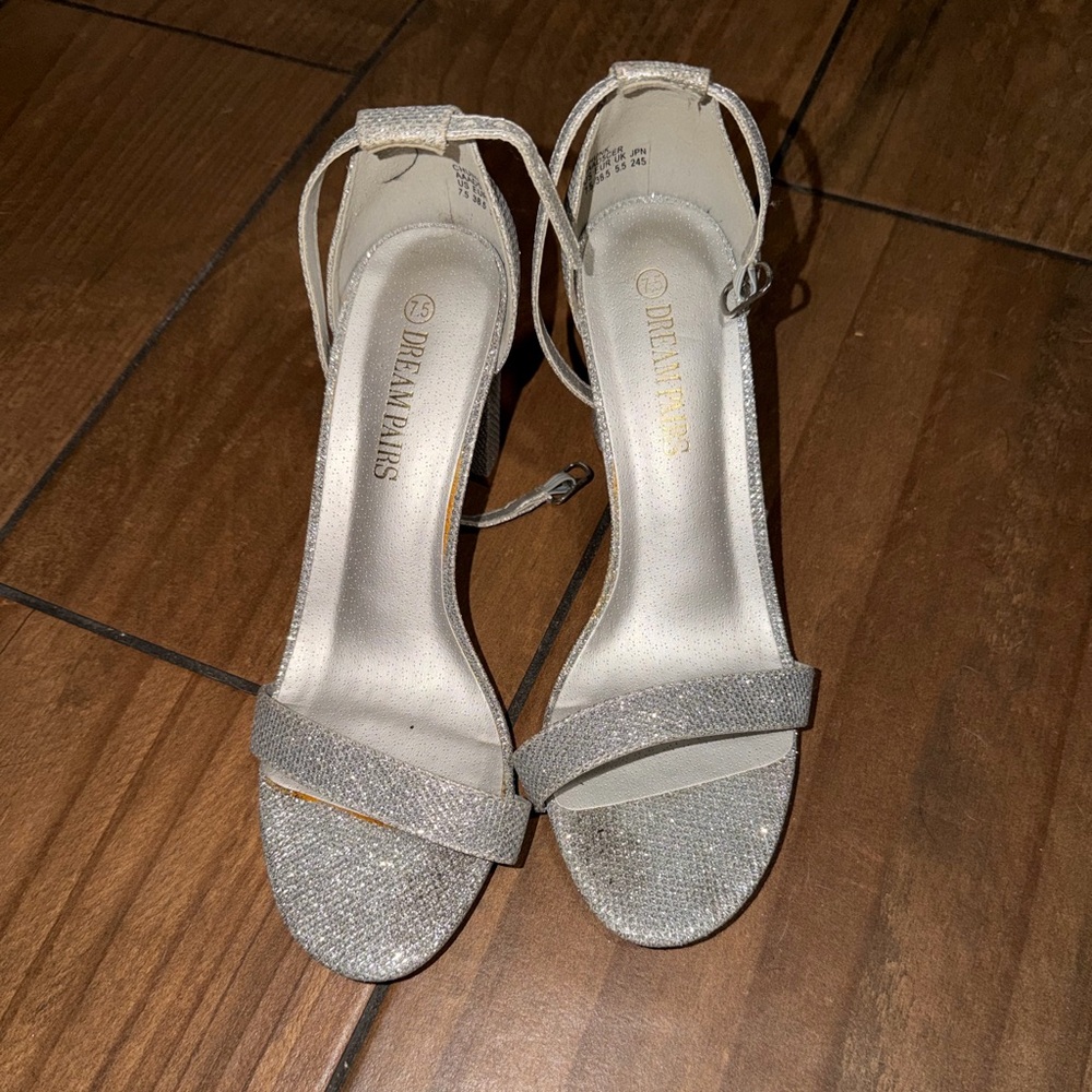 Dream Pairs Glittering Silver Heels